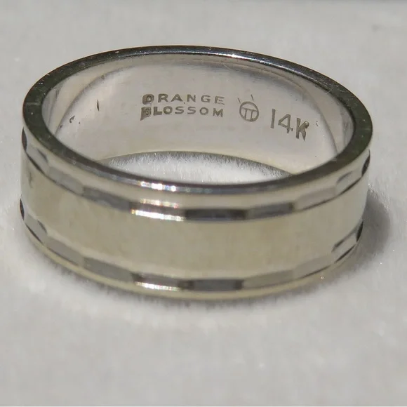 Vintage 14k White Gold Orange Blossom Ring Band 6mm Size 5 3.88g - Picture 8 of 9